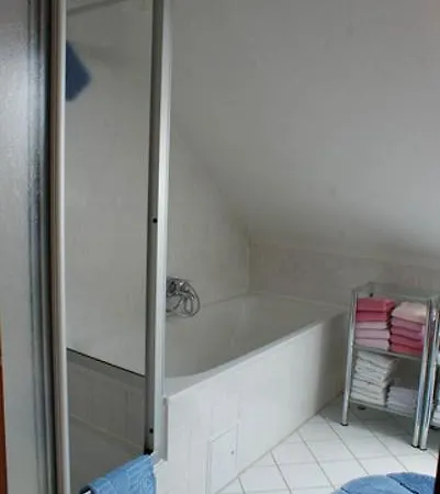 Ferienwohnung Jasmin Bei Warnemuen 公寓